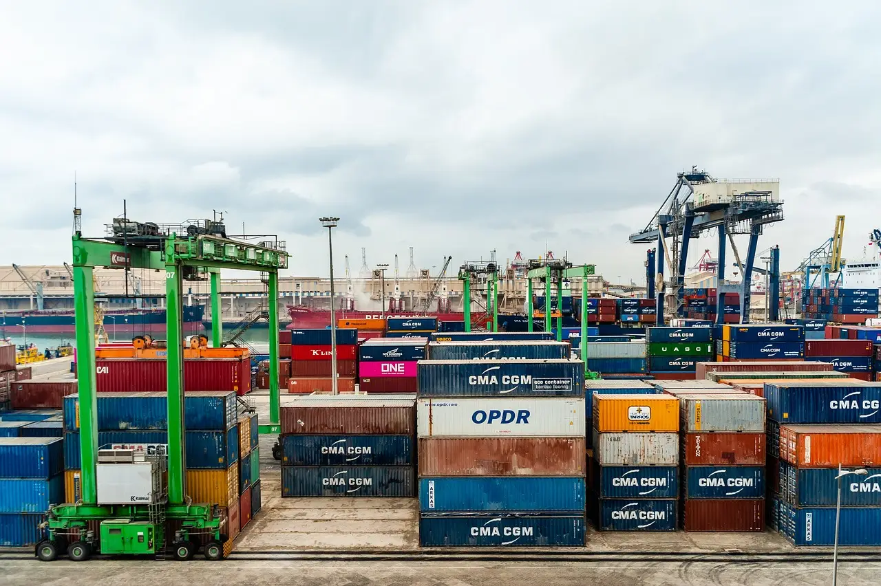 Konecranes reports strong port equipment deliveries despite order slowdown