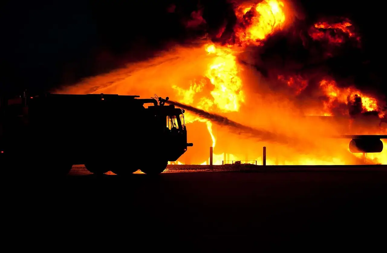 Bulker officer missing after rescuing 28 from burning boxship