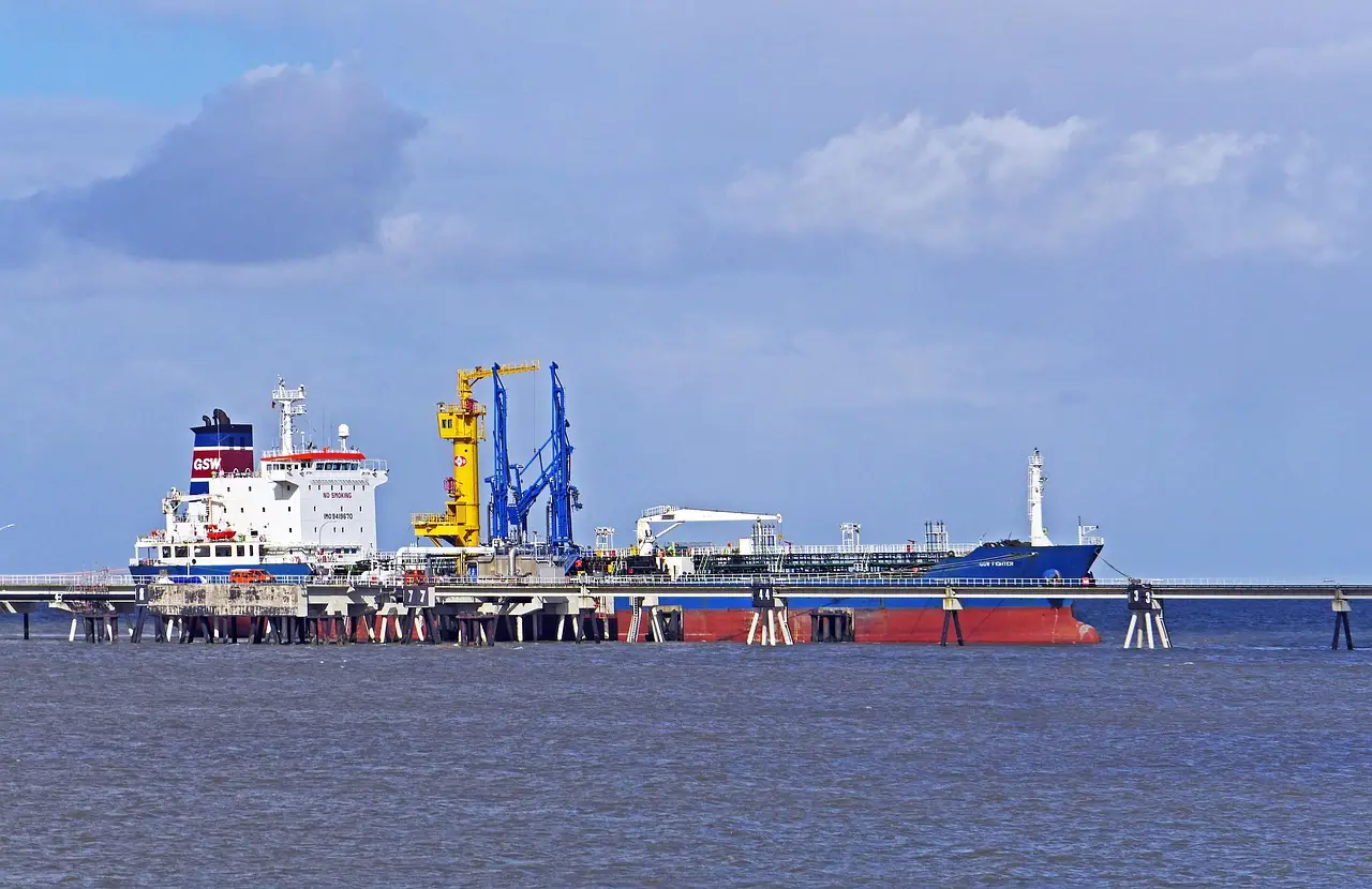Russia Ships Less Crude Even as Key Baltic Port’s Flows Rebound