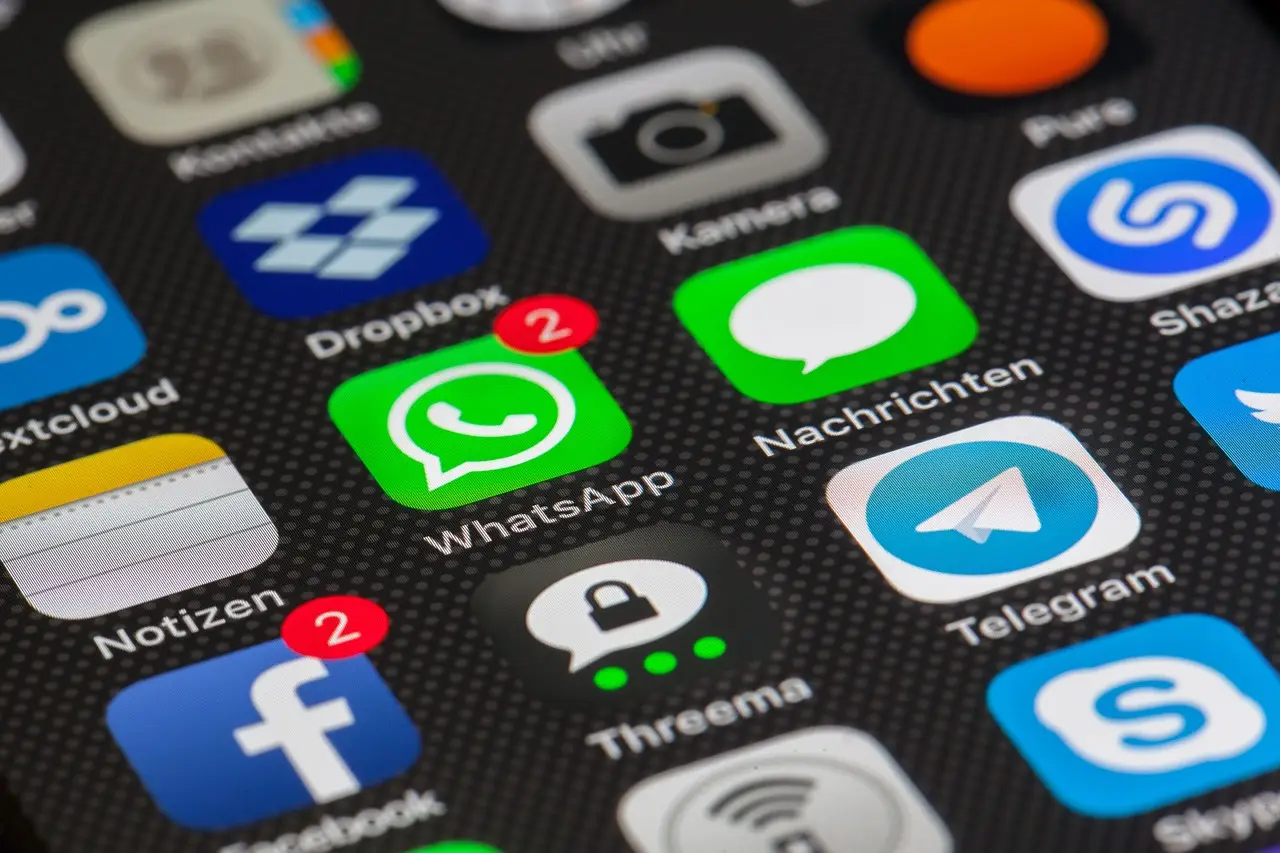 Oil Tanker Tycoon’s WhatsApp Messages Drive Big Market Moves