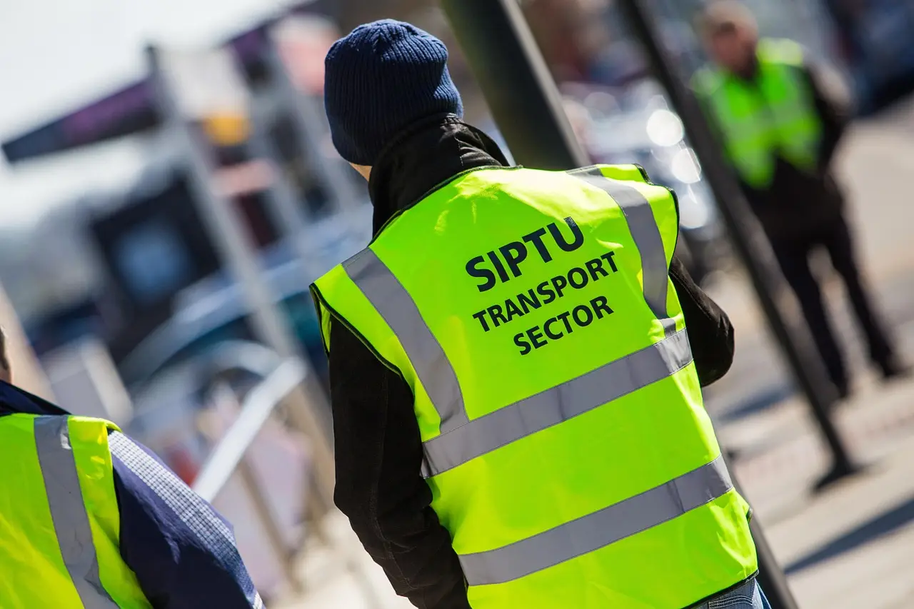 NLRB ordered Amazon to bargain with Staten Island workers; it’s now in federal court
