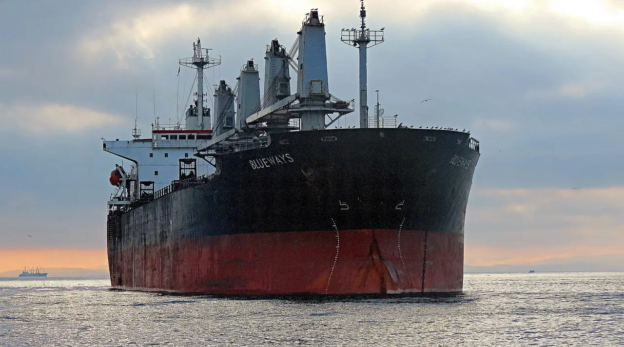 COSCO turns to in-house yard for gas carrier expansion
