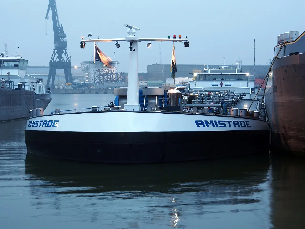 Asyad Group prices $132m shipping stake sale