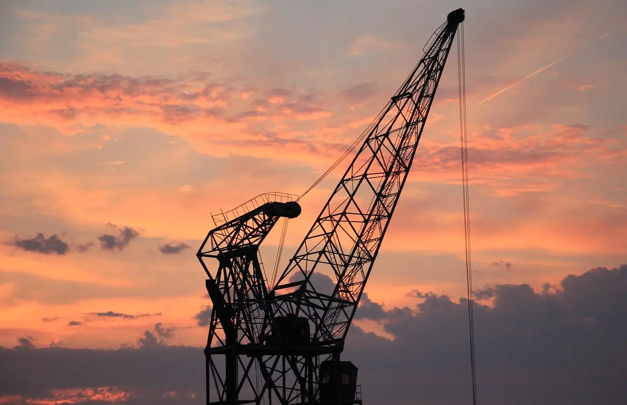 Port of Long Beach sets monthly cargo record in September